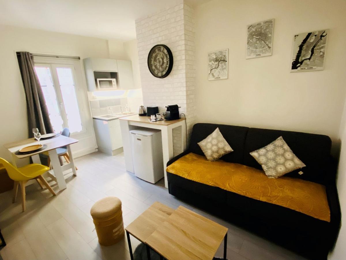 Enghien-Les-Bains: Studio Au Coeur Du Centre Ville. Buitenkant foto